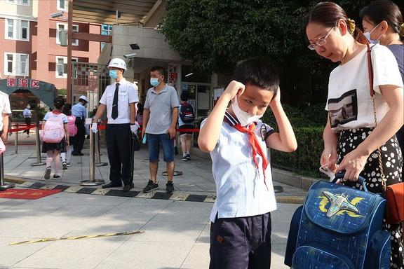 天津这4所“臭名昭著”的大学，毕业证分文不值，家长报考需谨慎