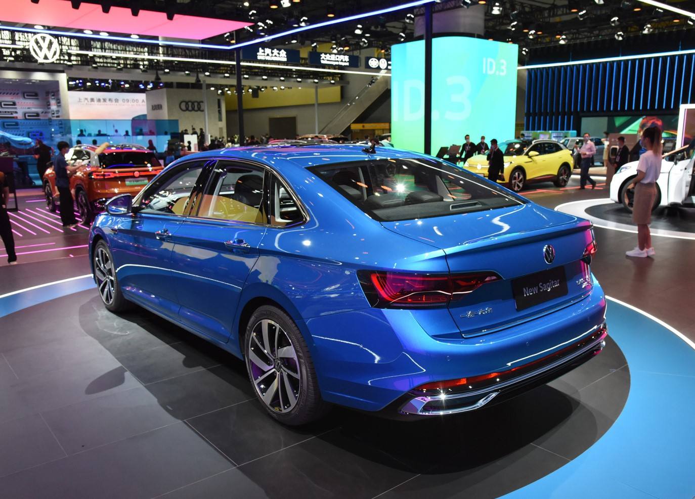 大五座SUV、迈腾纯电版要来？一汽-大众2022年要上市8款新车