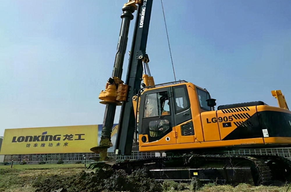 气锤打桩机,液压锤打桩机,采油锤打桩机,螺旋打桩机,落锤打桩机