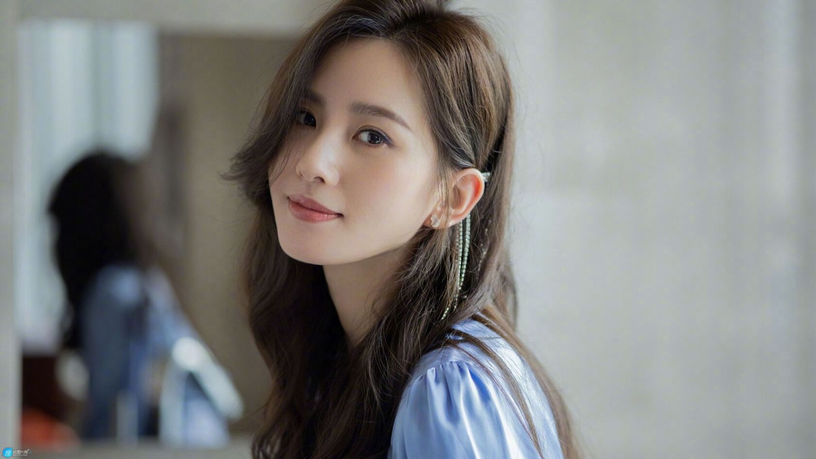 9,刘诗诗可以说这样的状态比起早前她的那些精致模样可差远了.