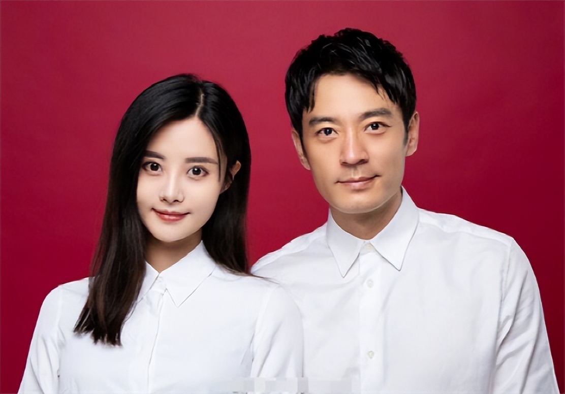 再婚的妻子隋雨蒙随即被推上热搜,她是李光洁中戏的学妹,虽曾出演过