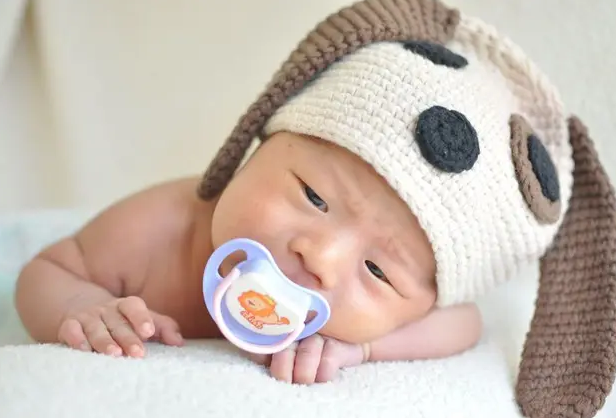 大学生的“奶头乐”，越来越多的年轻人正在依赖，却忽视了反作用