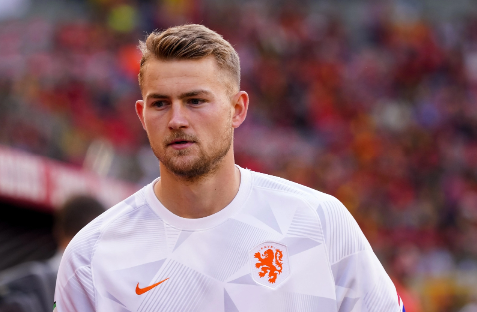 世界杯最搞笑花絮（18年世界杯回顾！梅西吃鞋，C罗被摸屁股！名场面你还记得多少？）