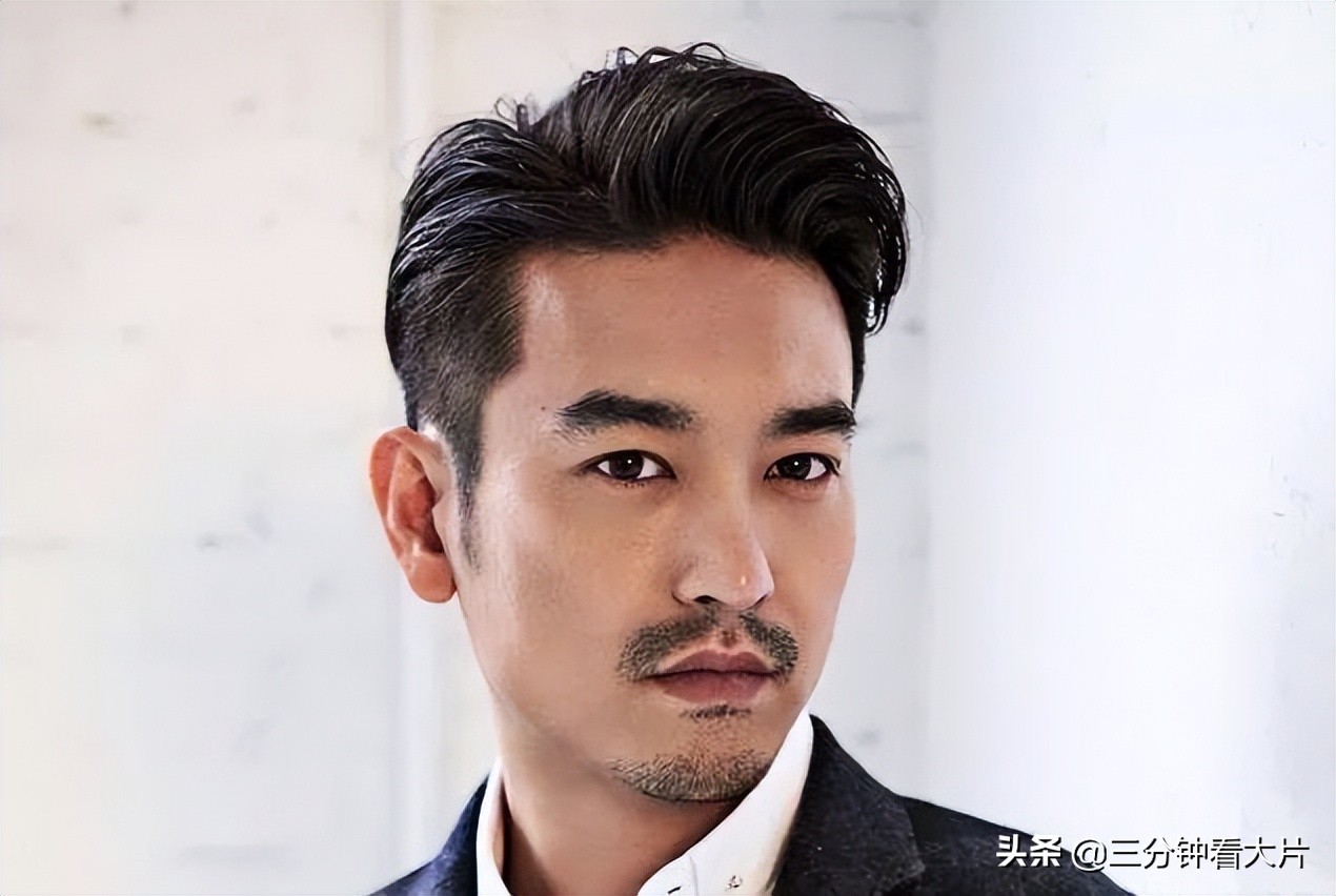 男演员身材管理请按照袁文康这个标准“内卷”起来吧