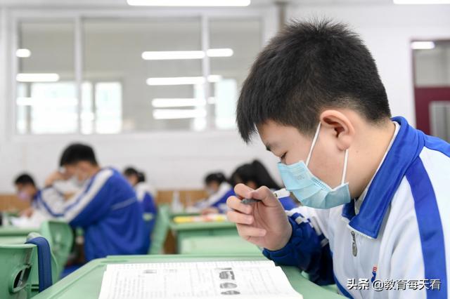 教育部回應(yīng)取消中考:取消中考什么時候?qū)嵭?圖3)