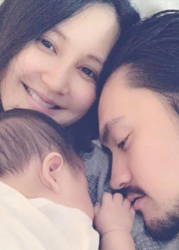 袁弘和张歆艺,结婚七年,恩爱如初