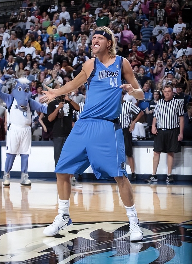 为什么nba不给戴发带了（NBA最不适合戴发带的球星，姚明似梁山好汉 基德像卖烤串）