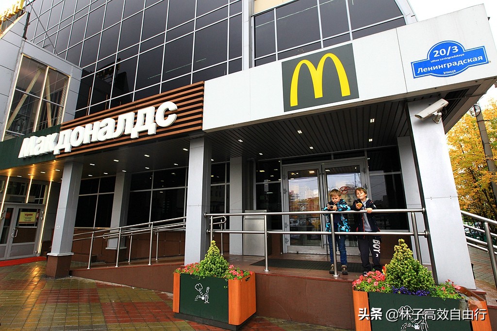 一个在俄罗斯追光成功的游客告诉你：除去运气，追极光其实并不难