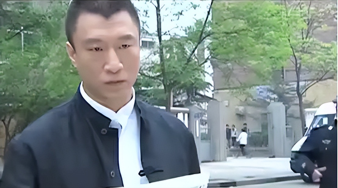 同样是演“黑老大”，把王志文和孙红雷放在一起，差距就出来了