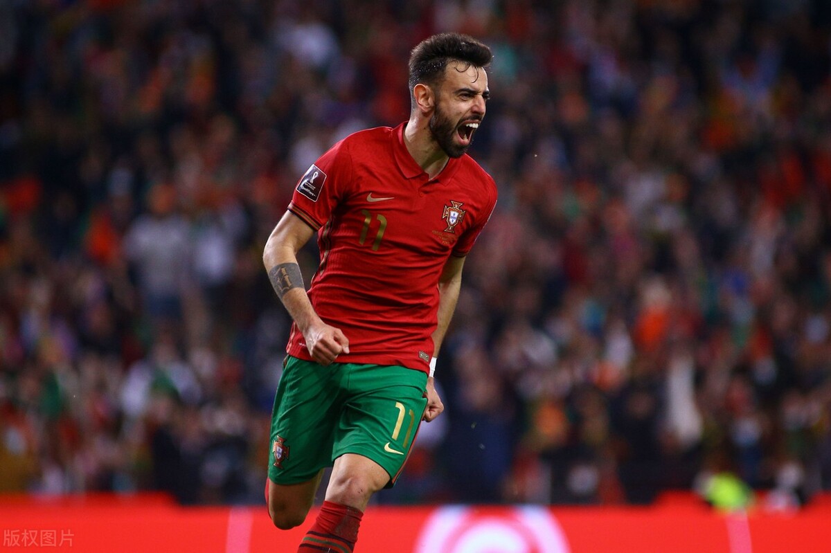 葡萄牙2比0中国足球（世预赛-B费梅开二度 葡萄牙2-0北马其顿出线 C罗迎来第5次世界杯）