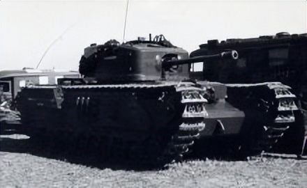 丘吉尔步兵坦克，英国的最后一种步兵坦克，拥有超强防护力