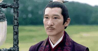 打戏无力、假吃、用十个替身，比起老戏骨，这些流量演员太拉跨了