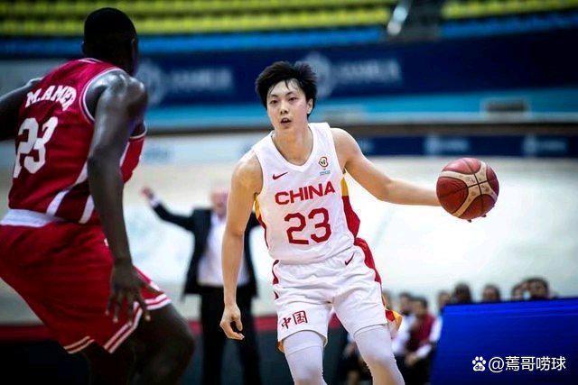 塞尔维亚男篮世界杯名单（男篮世界杯预选赛第六阶段大名单：多名国手被弃 胡明轩靠什么入选）