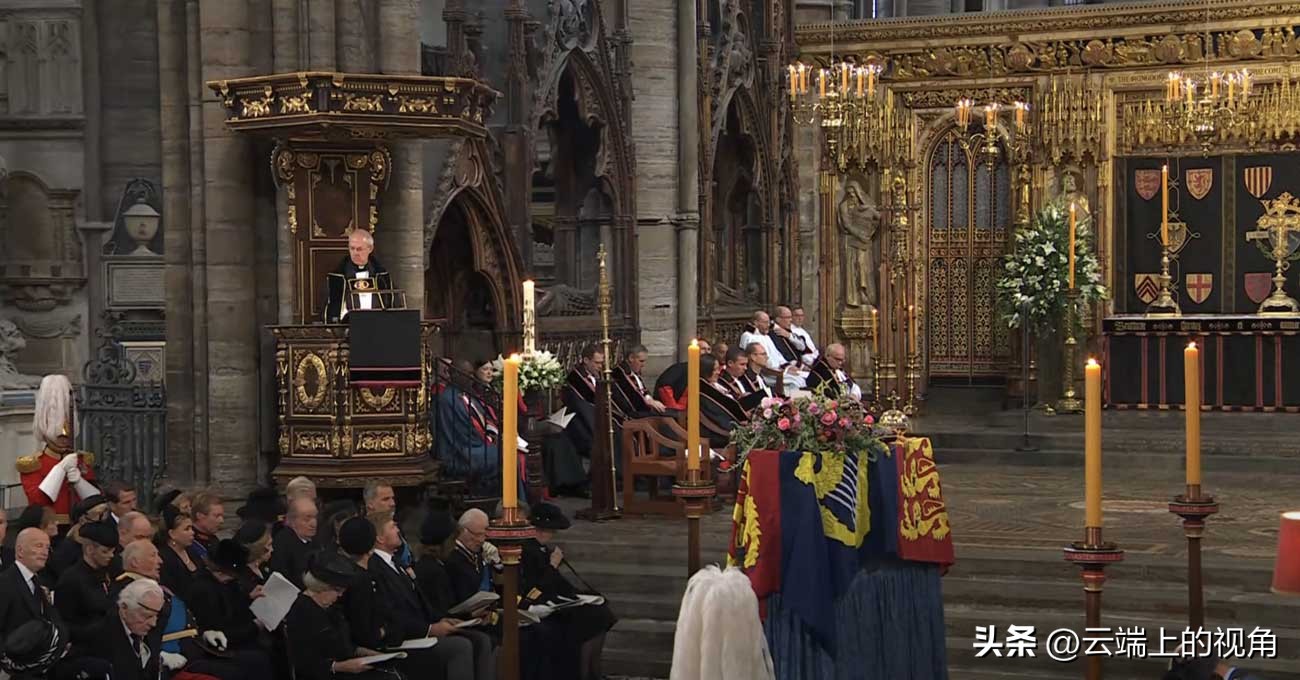 英国女王伊丽莎白二世（欧洲王室皆亲戚，他们和英女王都是什么关系，好心送葬却闹乌龙）