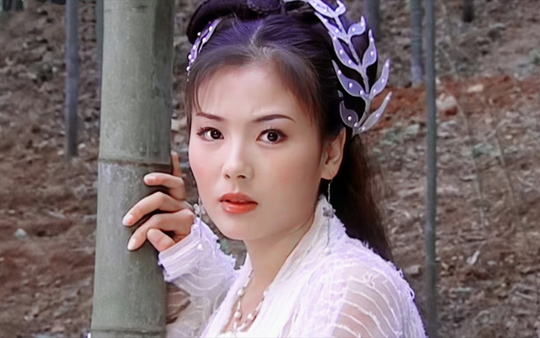 郝蕾的丰腴,刘涛的壮硕,章子怡的疲态,击碎我对少女的美好幻想