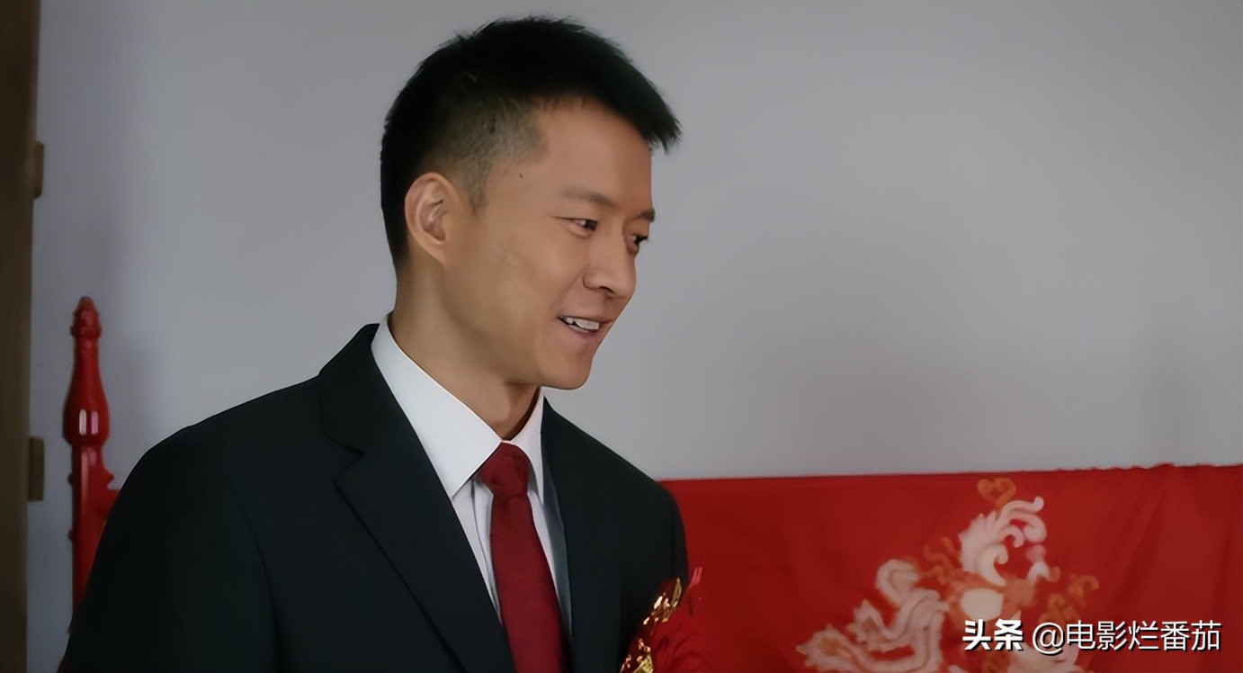 给《幸福到万家》演员排座次：赵丽颖第2，刘威第1实至名归