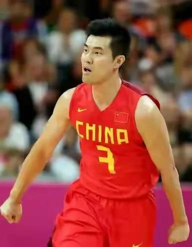 06篮球世锦赛中国绝杀（王仕鹏经典之战，关键时刻绝杀斯洛文尼亚，这球能吹一辈子）