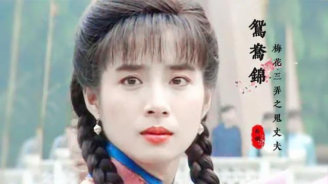 岳翎：气质独特，温婉大方的高清写真集