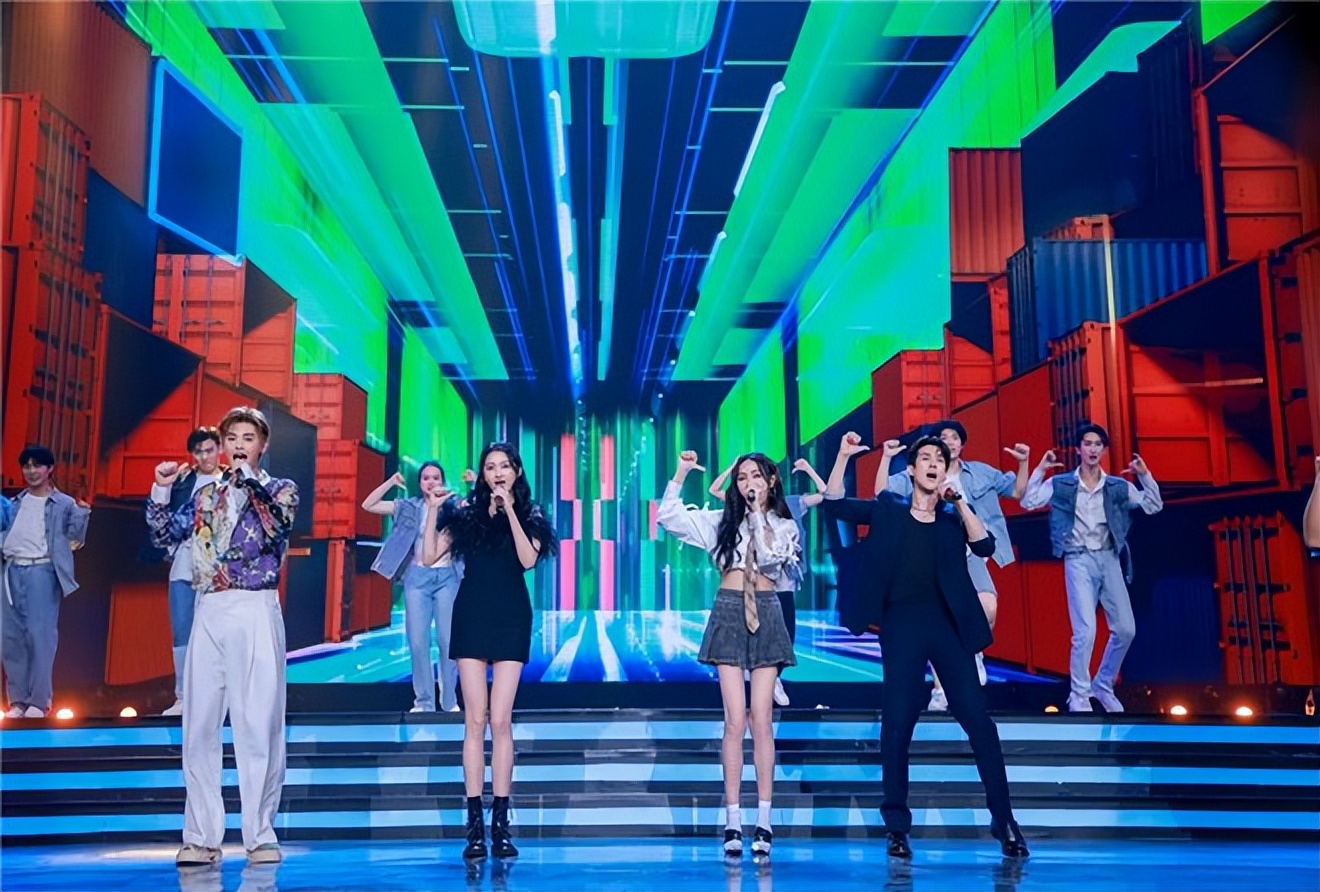 360直播cctv5直播网(《有你,就有世界》百花舞台首唱 唱响青春旋律)