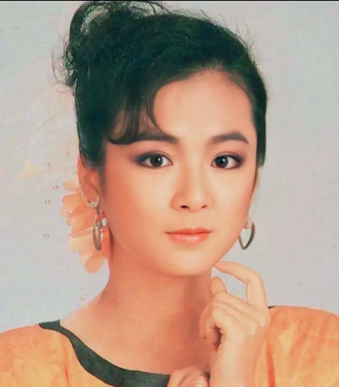 琼瑶女郎：赵咏馨珍贵老照片