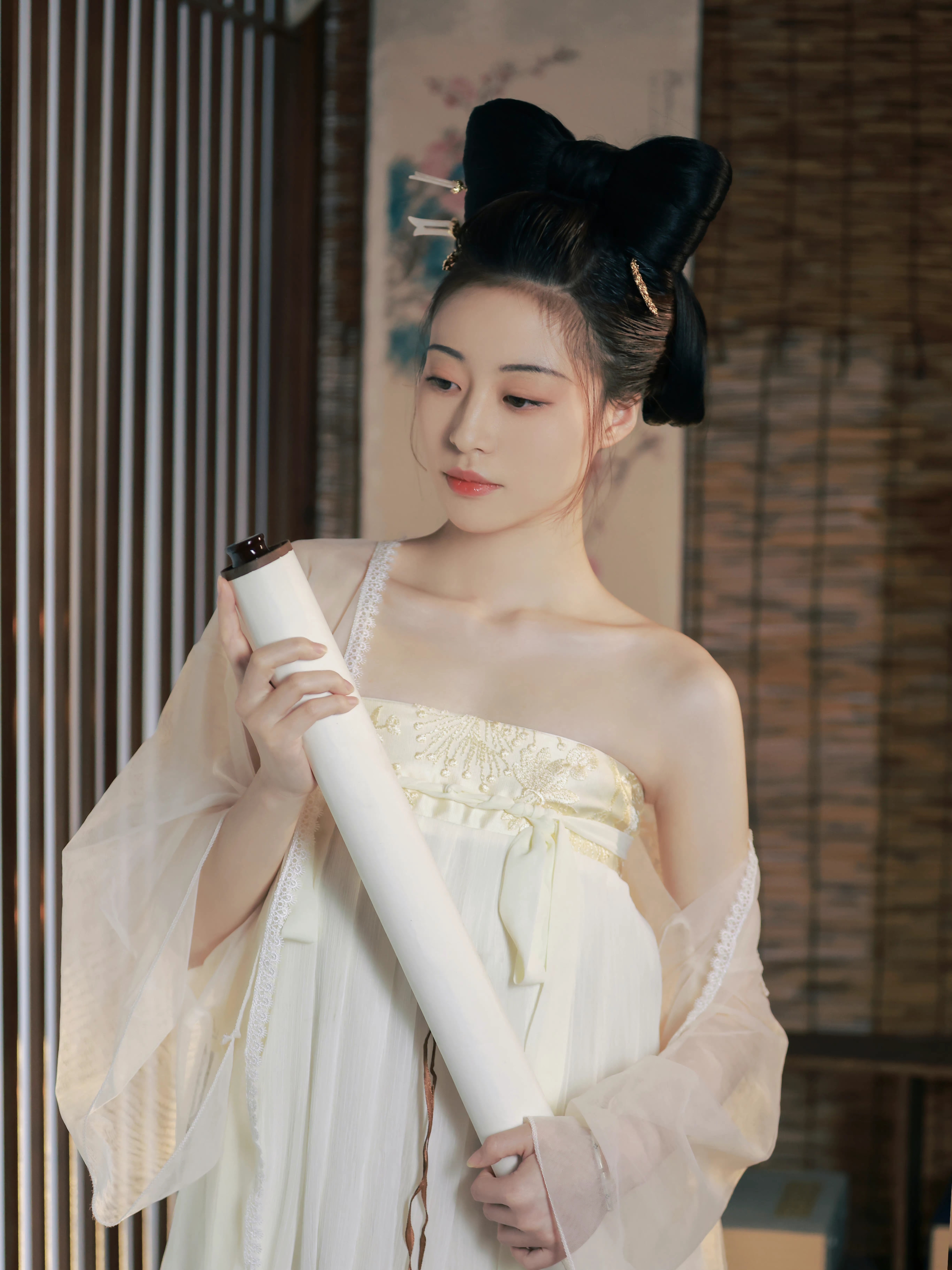 无法抹去的过往，在荒芜中肆意滋长