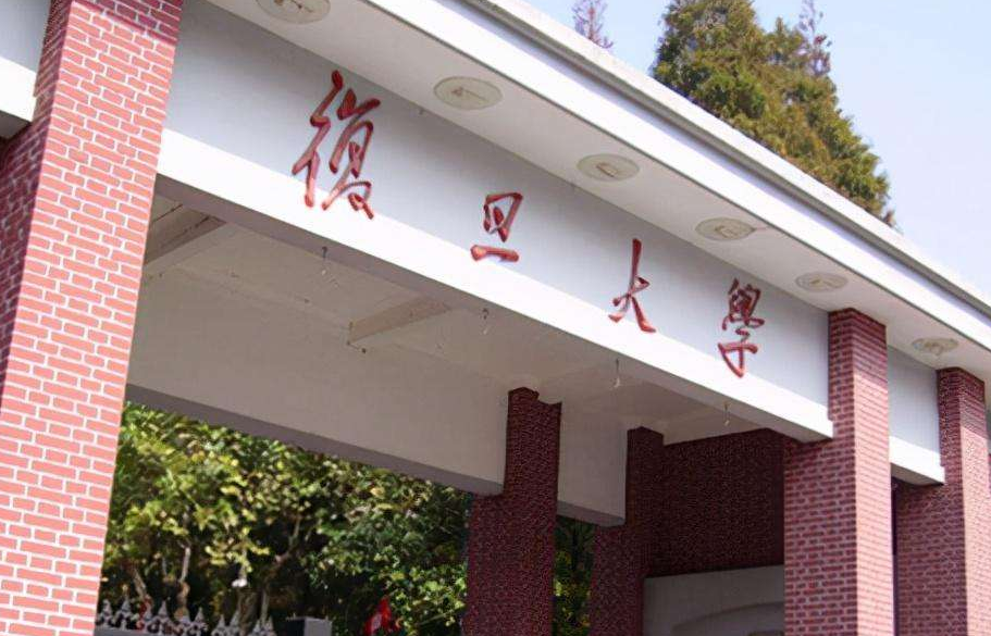 中国“百强大学”重新洗牌，中科大挺进前3，浙江大学“惹争议”