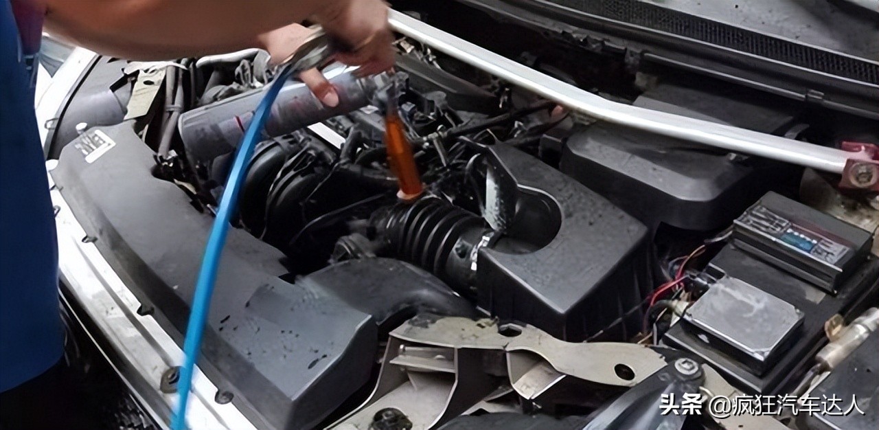 猛轰油门可以清除积碳吗修理工说出答案