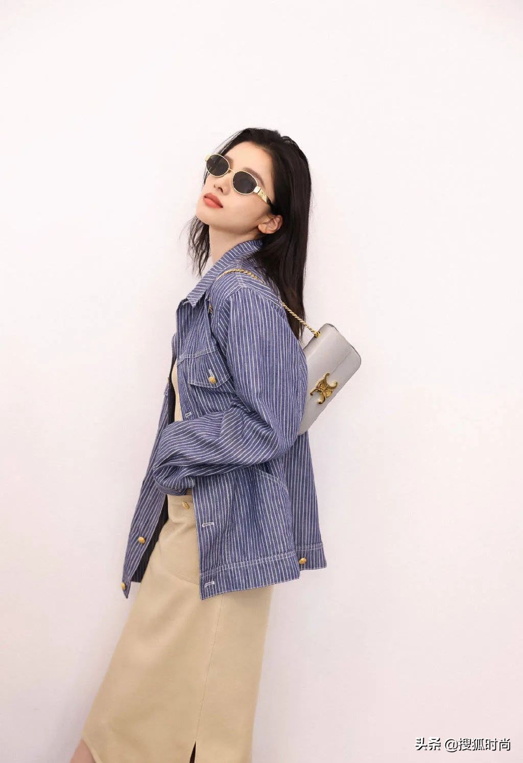 杨幂周也、鞠婧祎宋祖儿、唐艺昕关晓彤，同款裙装演绎不同味道