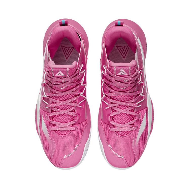 新手打篮球穿什么鞋好(粉色的空袭8代,颜值超高的特步篮球鞋,国产品牌