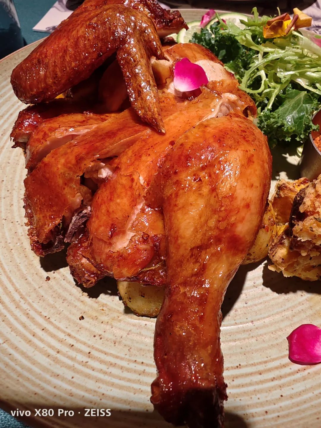 ?vivo X80 Pro测评：全系“升杯”，享受旗舰影像体验