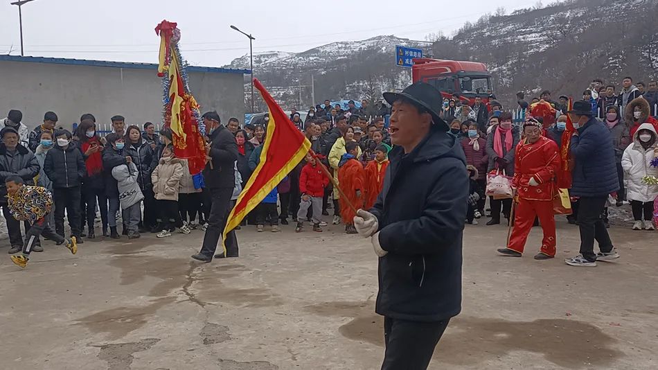 没有社火的过年，不叫过年！天水周家坪村民耍社火闹新春（组图）