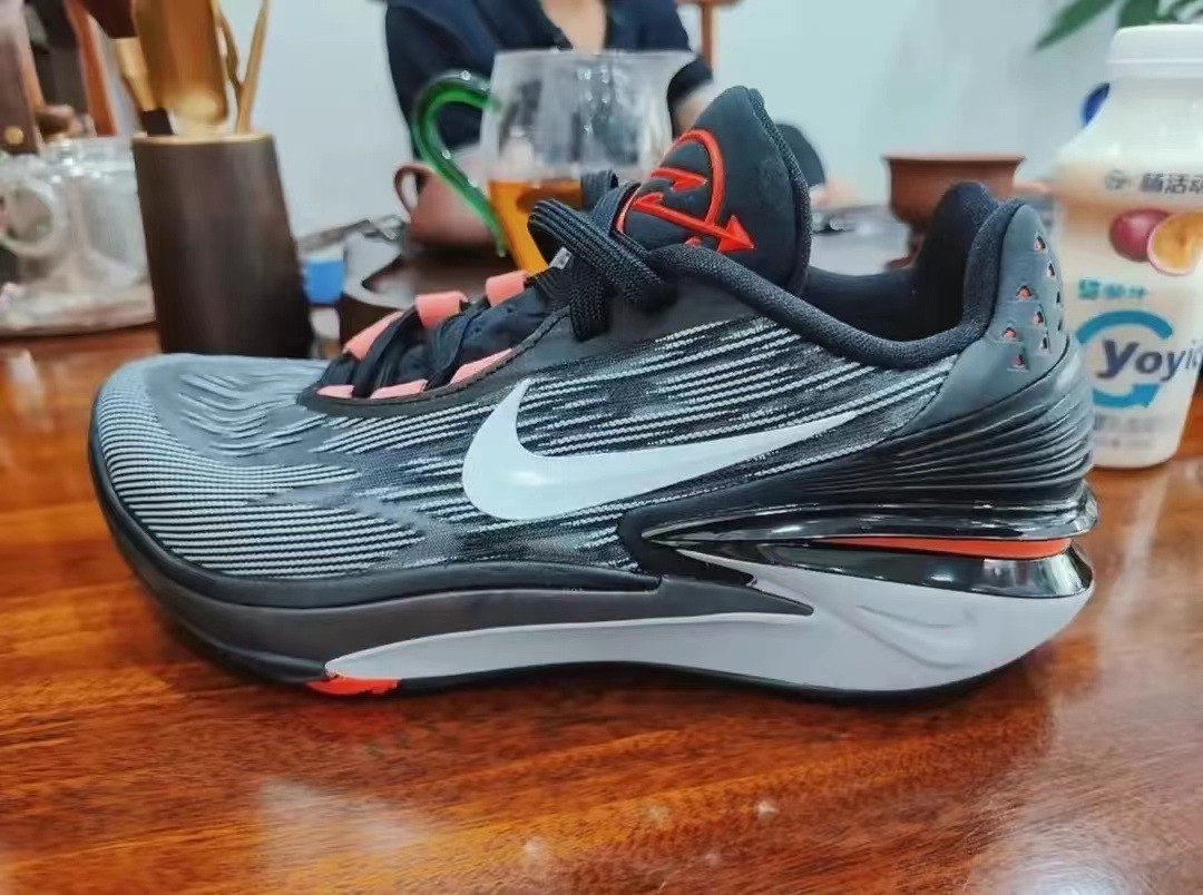 nikezoom(Zoom GT Cut 2.0：把一代的价格打下来)