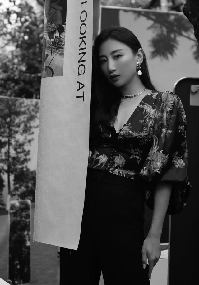 何雯娜奉子嫁二婚老公，婆婆态度冷漠，33岁转变身份做女强人