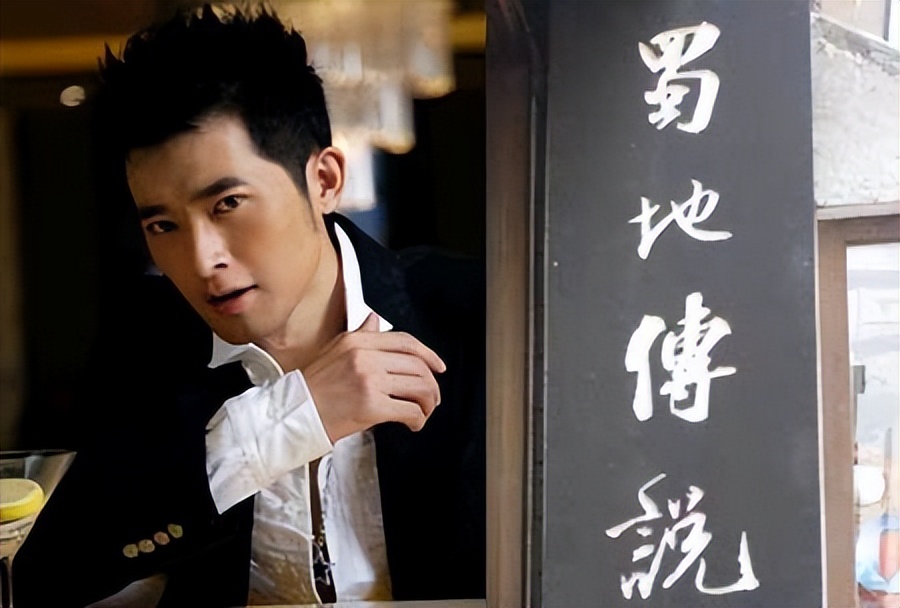 4元成本卖上千，一盘毛肚380，这些明星坑起粉丝来真不手软