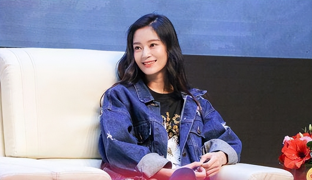 同为军艺出身，这12个女星命运不同：有人视后大满贯，有人被唾弃