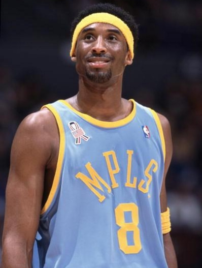 nba球員為什么不把發帶戴正（不戴發帶的球星，突然換成了發帶造型會怎樣？杜蘭特像鐵憨憨）