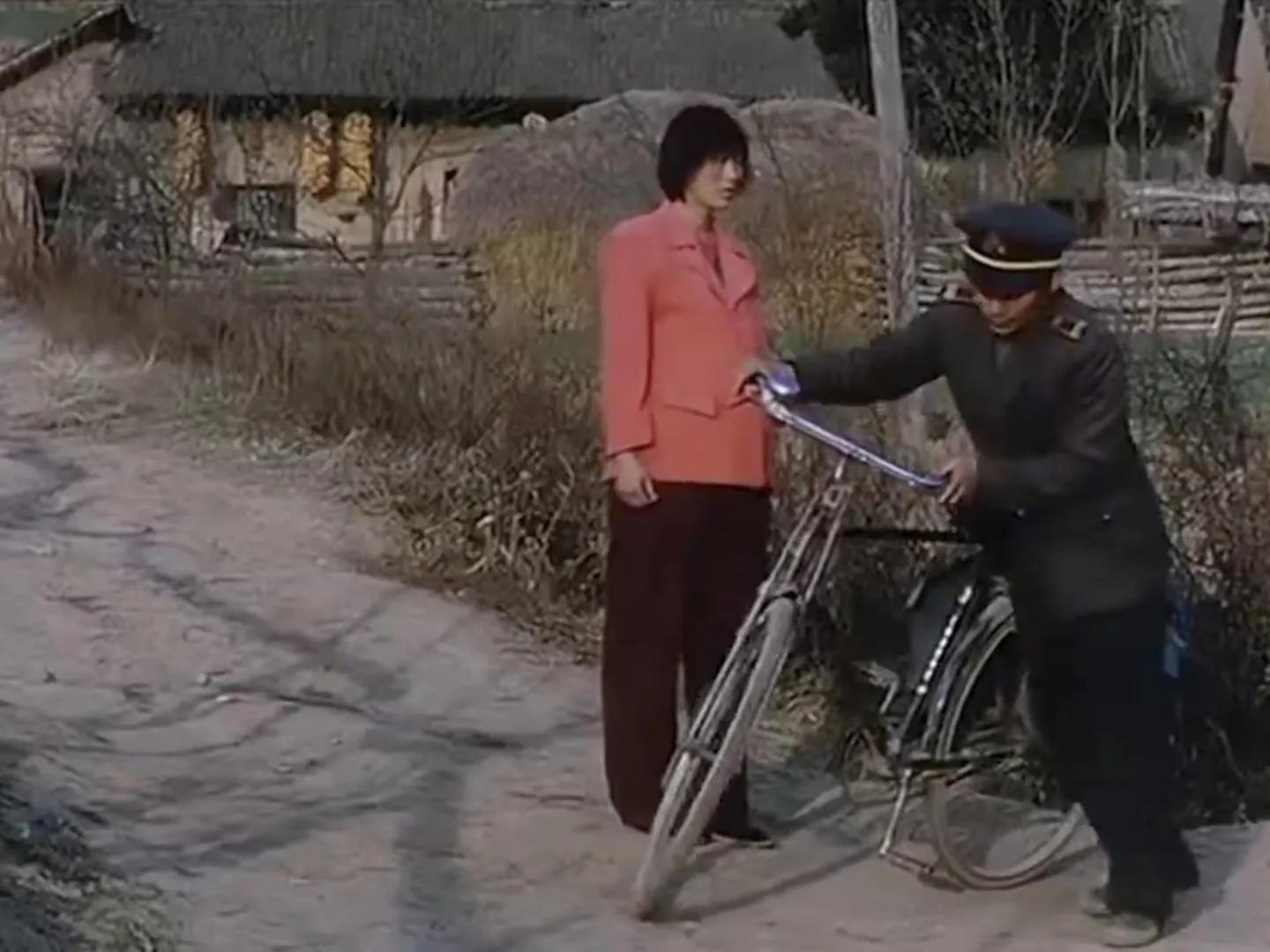 电影《盲山》：真实事件改编，被拐到大山，女大学生的悲惨命运