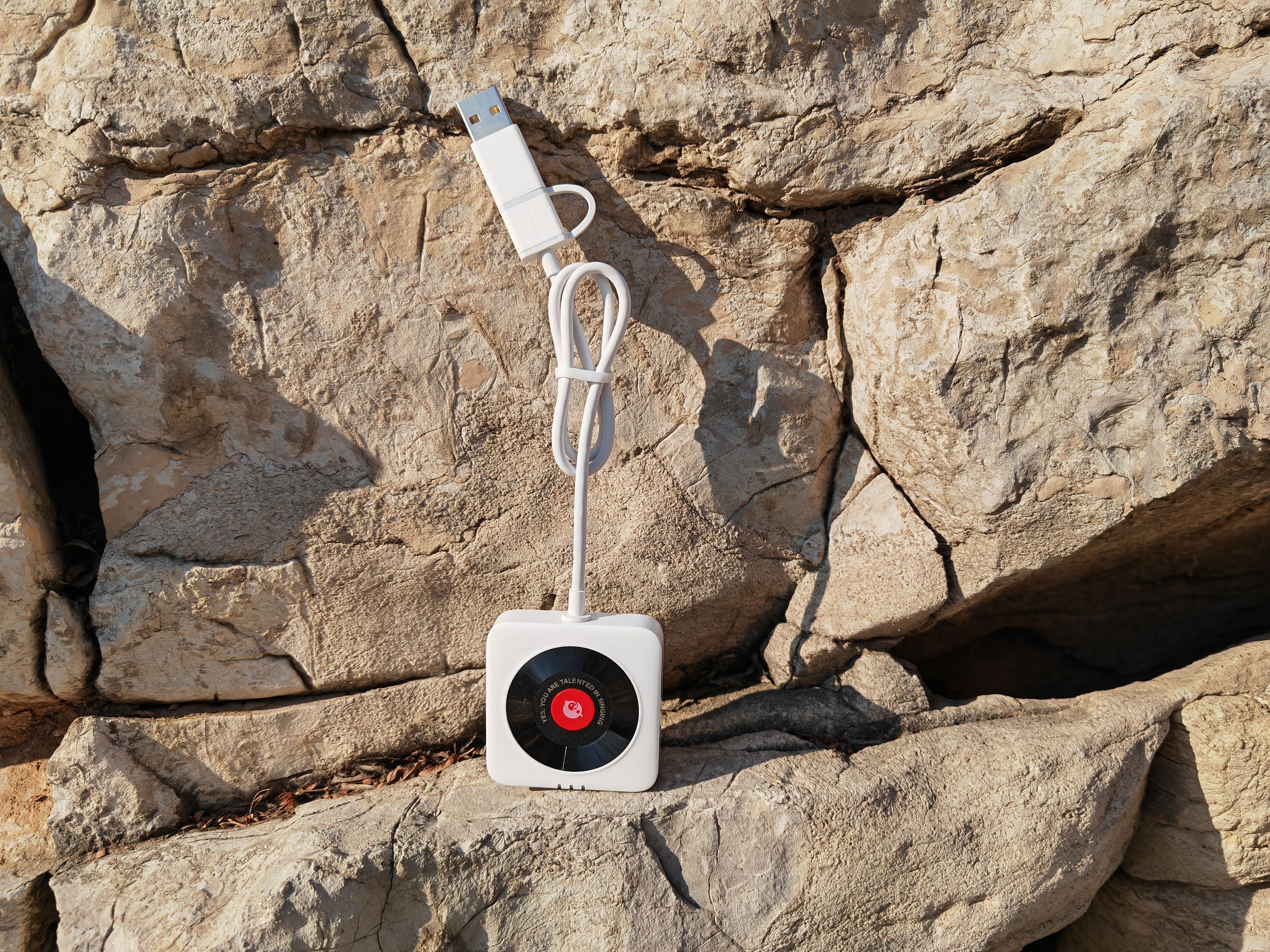 全民K歌独家麦克风 在家K歌更容易