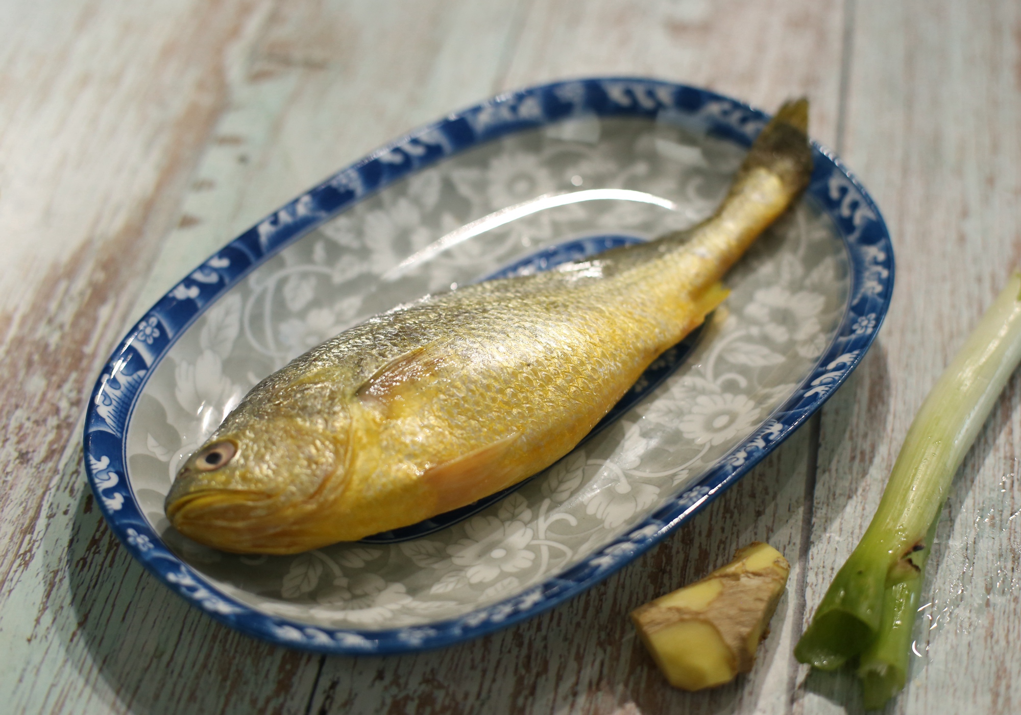 圖片[3]-【西紅柿燉黃魚】做法步驟圖 色澤誘人且香味撲鼻-起舞食譜網