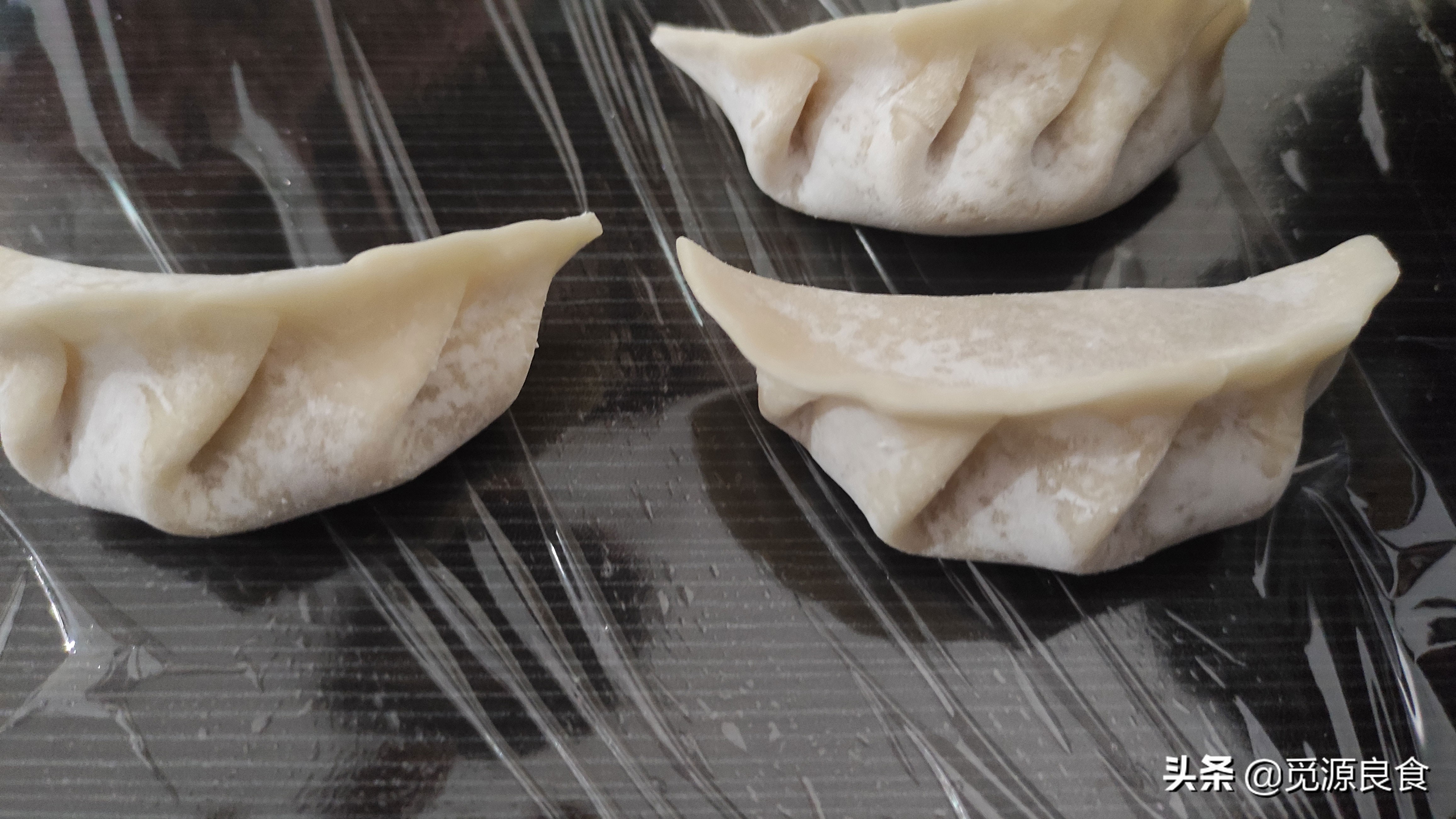 正月吃饺子，教您调万能饺子馅，牢记“5放3不放”，肉馅鲜嫩多汁