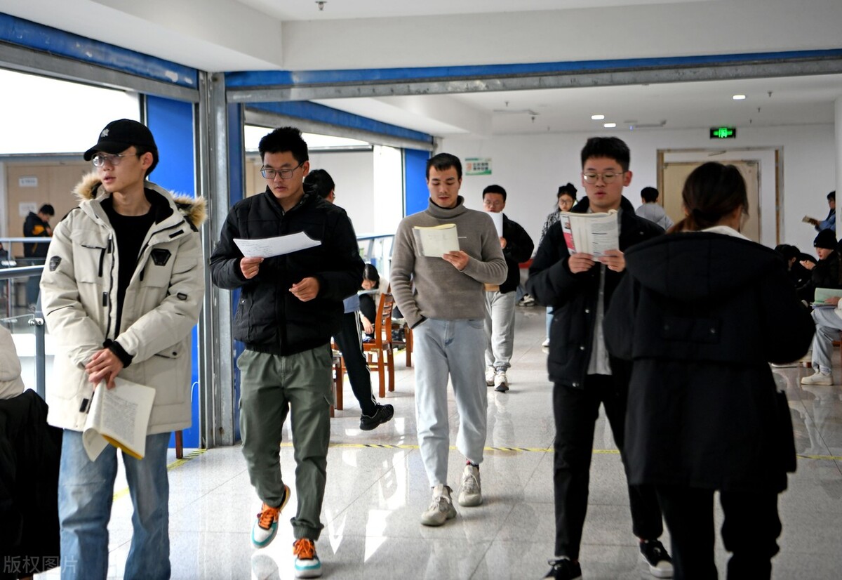 今年专升本考上了民办本科，学费很贵，还值得去吗？