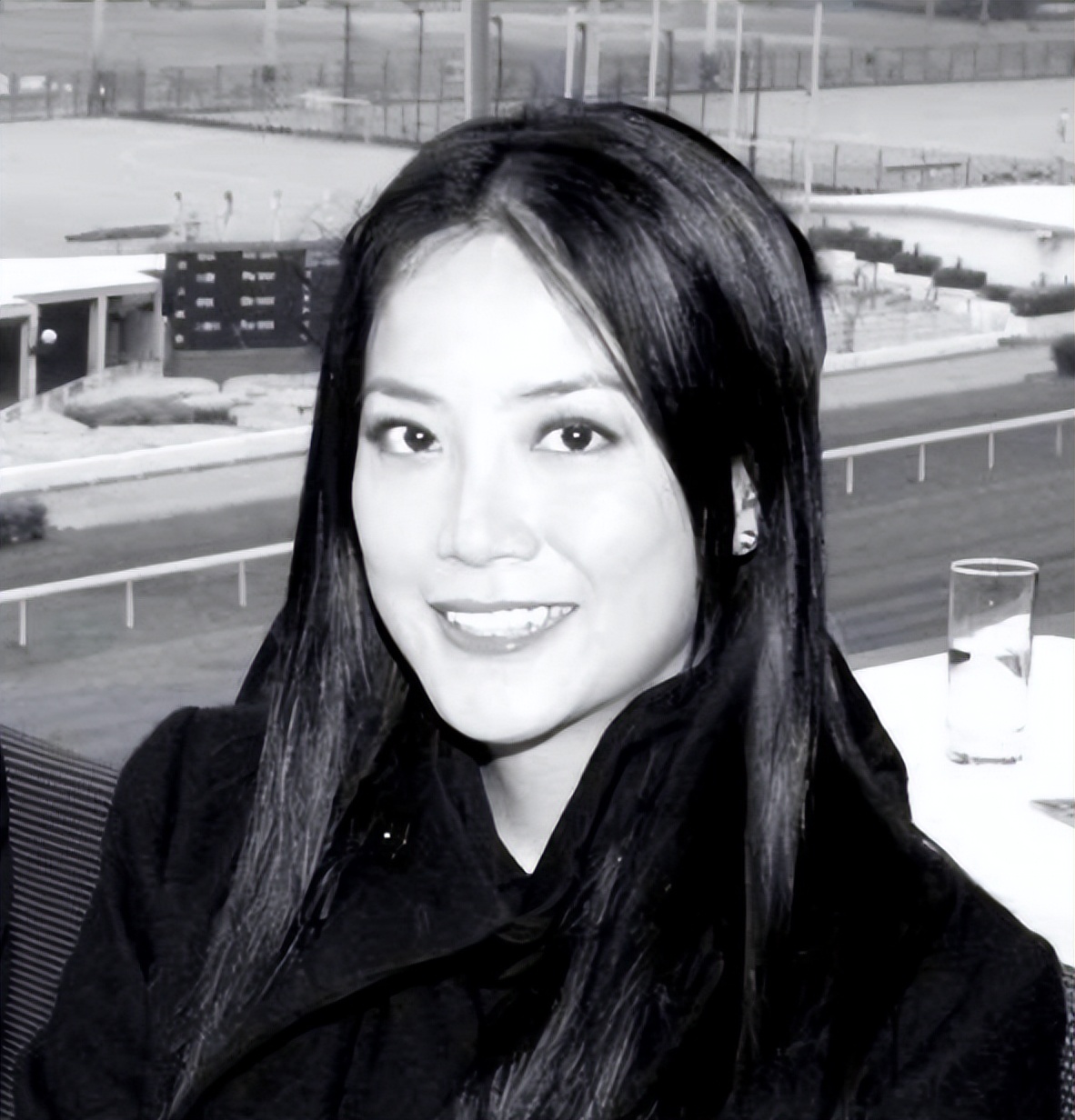 "金牌经纪人"霍汶希的传奇人生