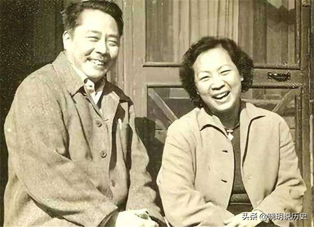 她因名字太高贵被同学针对，校长让她改个俗气的，不料红遍上海滩