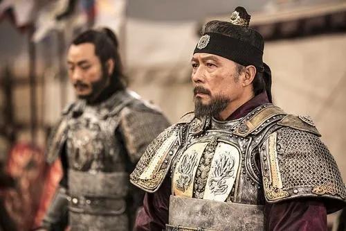 意大利韩国足球事件（红牌、围攻裁判，一哭二闹三上吊，韩国人还真把卡塔尔当本土了）