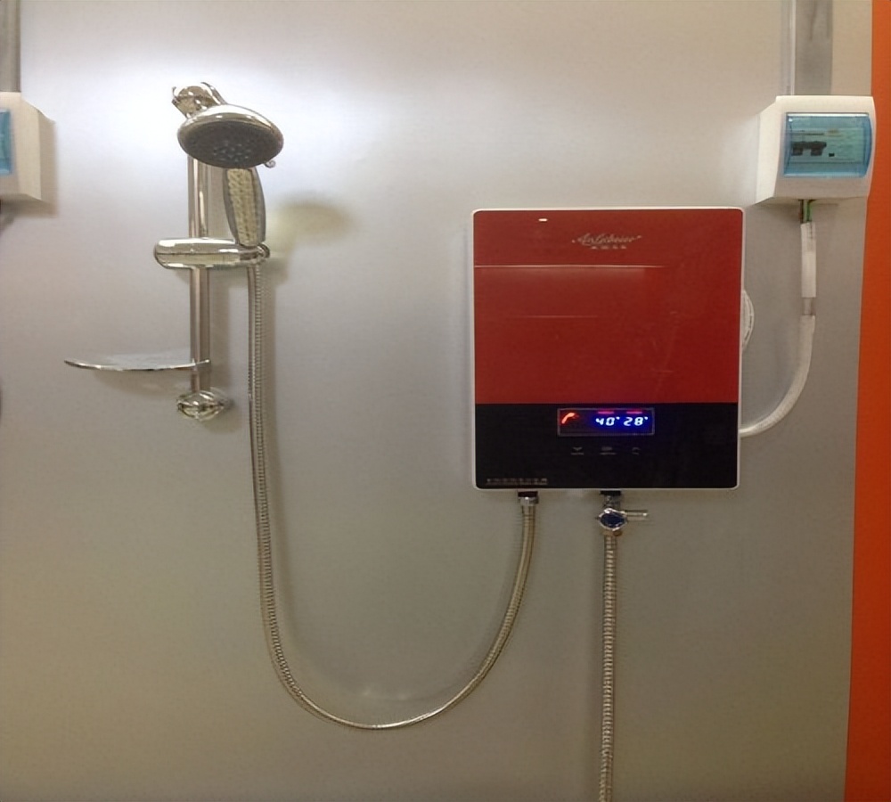 即热式热水器,方便不占空间,为什么销量却不高?听听大家怎么说