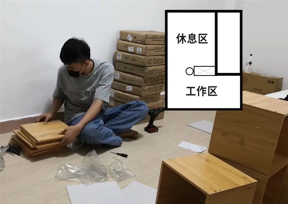 小伙住进14㎡“蜗牛房”，用千元爆改INS风，网友：不是一套房