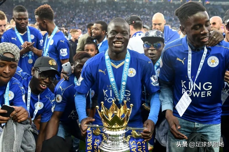 卡瓦哈尔为什么去德甲（七位世界级名帅在新俱乐部的首签球员）