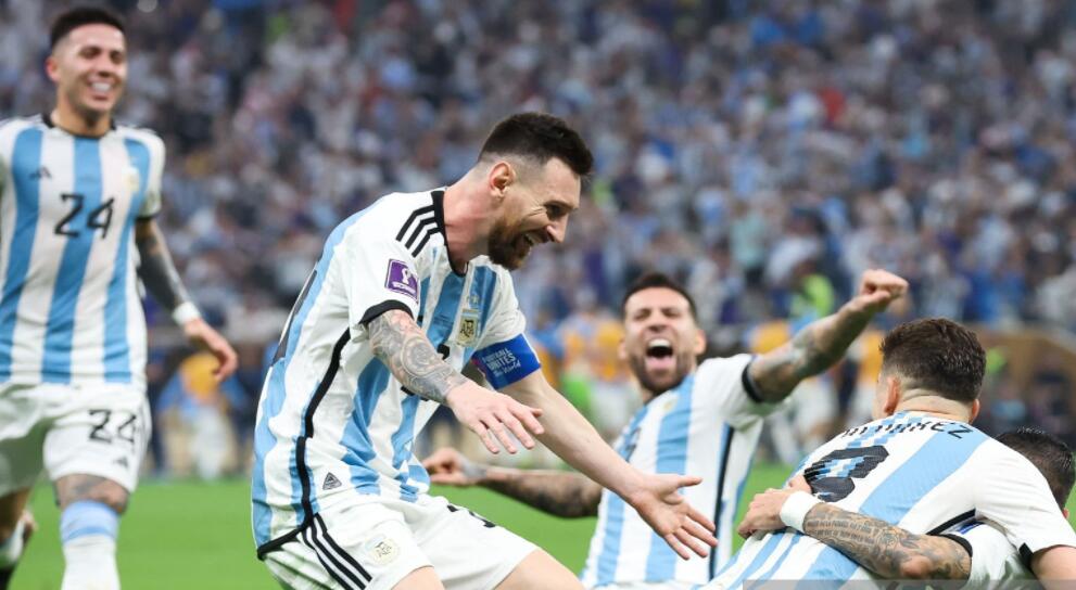 7-5！史诗级决赛！阿根廷击败法国，梅西首夺世界杯，门将封神