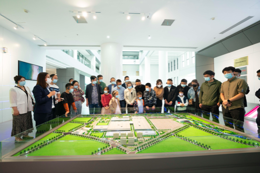 走进领克09工厂 深度体验游