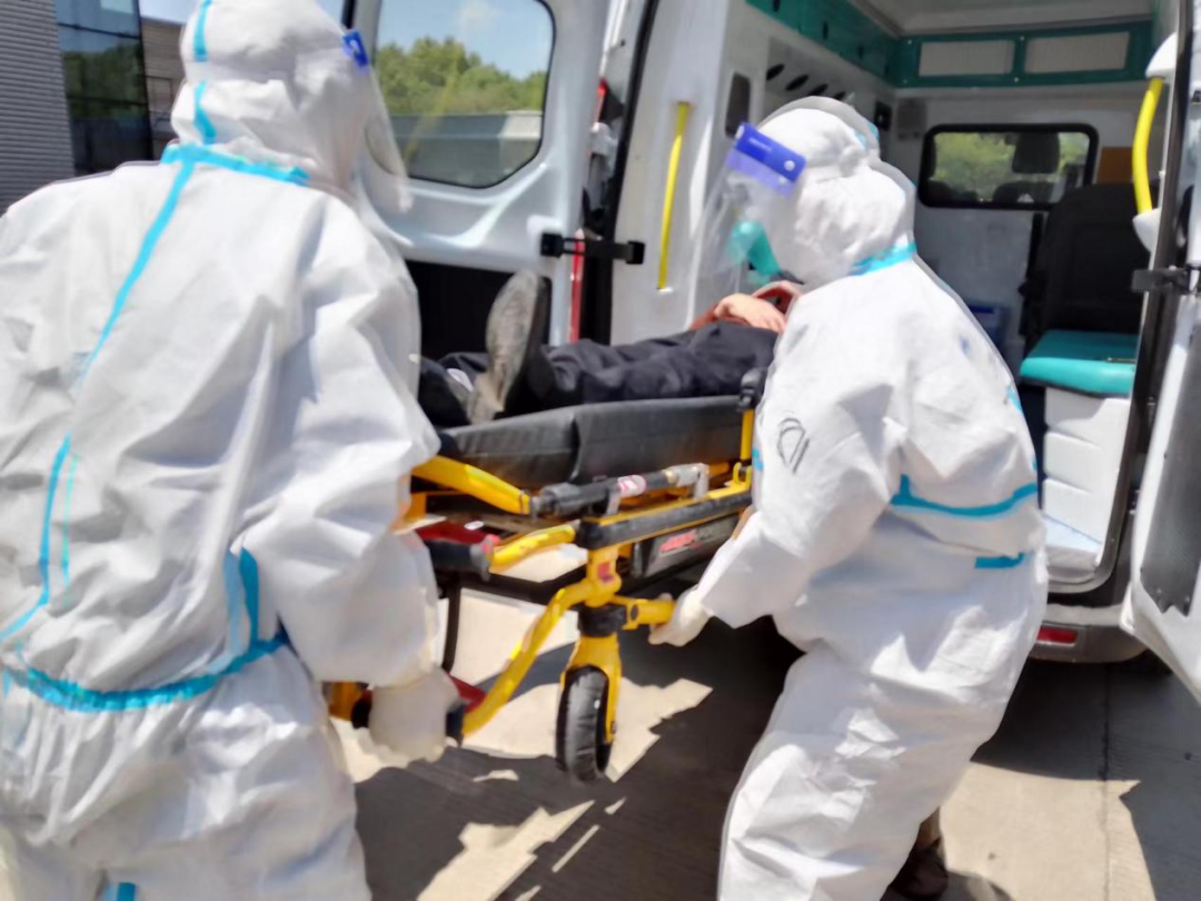 守“沪”平安（十四）丨50分钟！方舱脑血管意外患者得到及时转运